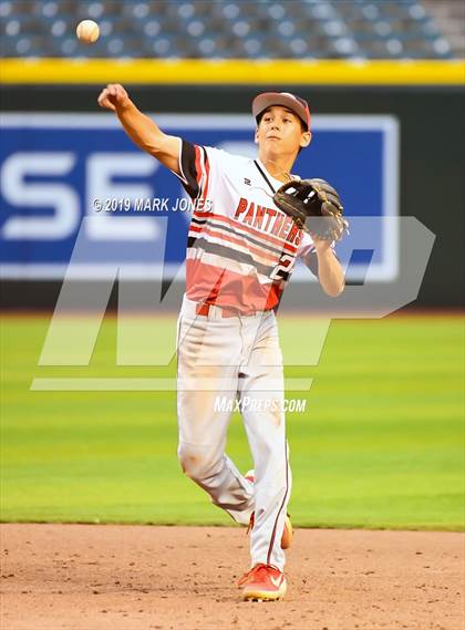Thumbnail 2 in Desert Edge vs. Coconino photogallery.