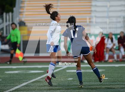 Thumbnail 2 in Eastlake vs Steele Canyon (CIF SDS Open Division Final) photogallery.