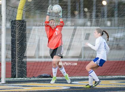 Thumbnail 3 in Eastlake vs Steele Canyon (CIF SDS Open Division Final) photogallery.