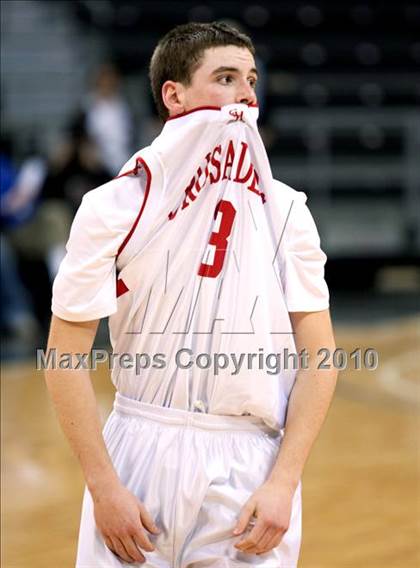 Thumbnail 2 in Covington Catholic @ St. Henry (Ninth Region Quarterfinals) photogallery.