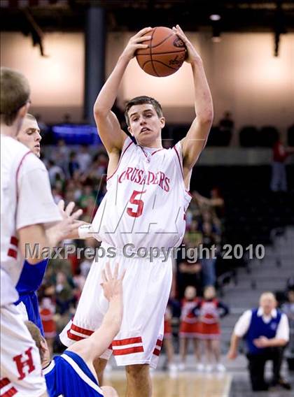 Thumbnail 3 in Covington Catholic @ St. Henry (Ninth Region Quarterfinals) photogallery.