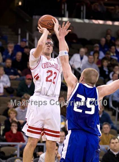 Thumbnail 3 in Covington Catholic @ St. Henry (Ninth Region Quarterfinals) photogallery.