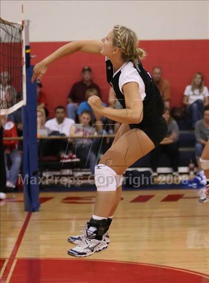 Thumbnail 3 in Georgetown vs. Dripping Springs (Rebel Bash) photogallery.