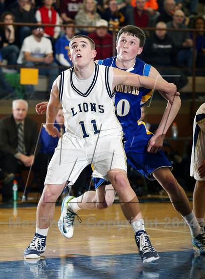 Thumbnail 2 in Clarion-Limestone vs. Johnsonburg (District IX A Consolation) photogallery.
