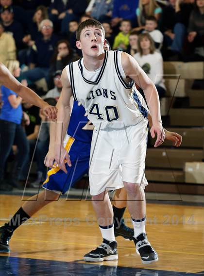 Thumbnail 3 in Clarion-Limestone vs. Johnsonburg (District IX A Consolation) photogallery.