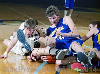 Thumbnail 2 in Clarion-Limestone vs. Johnsonburg (District IX A Consolation) photogallery.