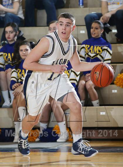 Thumbnail 3 in Clarion-Limestone vs. Johnsonburg (District IX A Consolation) photogallery.