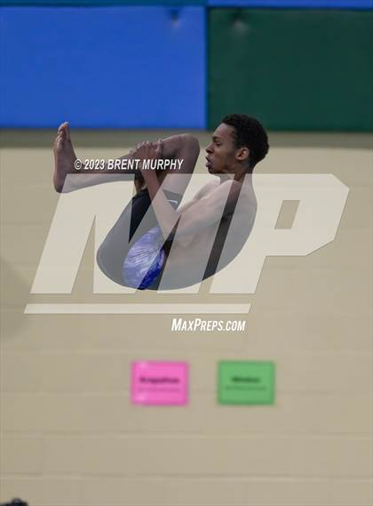 Thumbnail 3 in CHSAA 5A Boys Diving - State Championship photogallery.