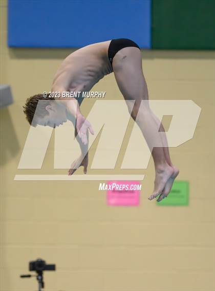 Thumbnail 3 in CHSAA 5A Boys Diving - State Championship photogallery.