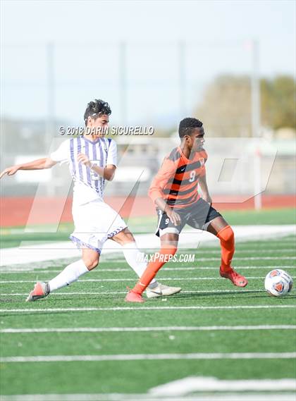 Thumbnail 3 in Corona del Sol vs Arizona College Prep (Coyote Classic Tournament) photogallery.