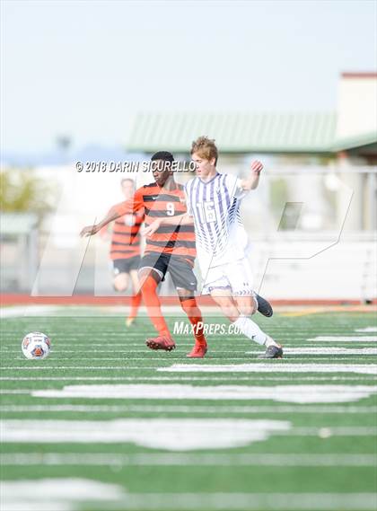 Thumbnail 2 in Corona del Sol vs Arizona College Prep (Coyote Classic Tournament) photogallery.