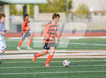 Thumbnail 3 in Corona del Sol vs Arizona College Prep (Coyote Classic Tournament) photogallery.