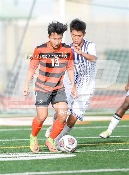 Thumbnail 3 in Corona del Sol vs Arizona College Prep (Coyote Classic Tournament) photogallery.