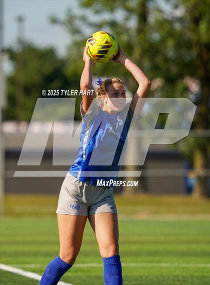 Thumbnail 1 in Noblesville @ Hamilton Southeastern photogallery.