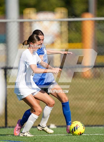 Thumbnail 2 in Noblesville @ Hamilton Southeastern photogallery.