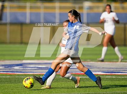 Thumbnail 2 in Noblesville @ Hamilton Southeastern photogallery.