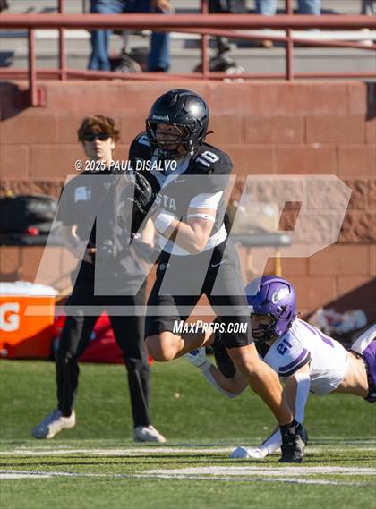 Thumbnail 2 in Arvada West @ Mountain Vista (CHSAA 5A Quarter Final) photogallery.