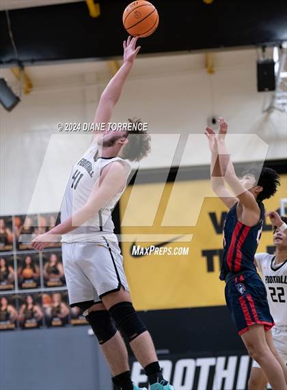 Thumbnail 2 in Beckman @ Foothill photogallery.