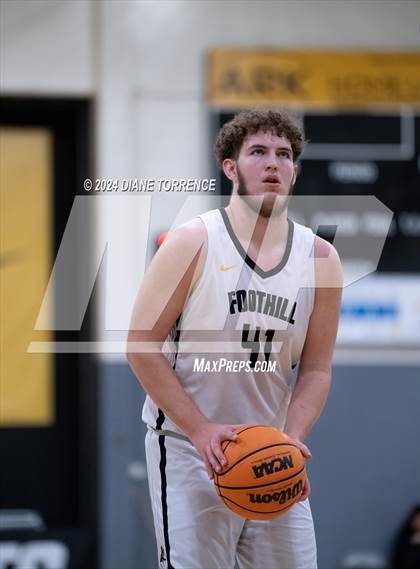 Thumbnail 1 in Beckman @ Foothill photogallery.