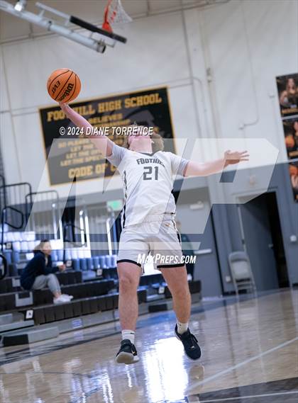 Thumbnail 1 in Beckman @ Foothill photogallery.