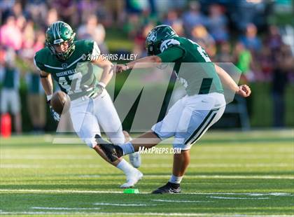 Thumbnail 2 in Dobyns-Bennett @ Greeneville photogallery.