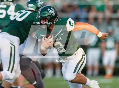 Thumbnail 3 in Dobyns-Bennett @ Greeneville photogallery.
