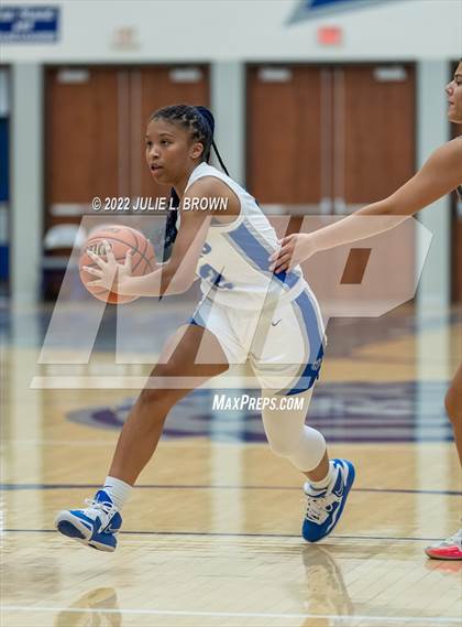 Thumbnail 2 in Columbus East @ Hamilton Southeastern photogallery.