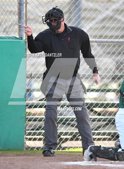 Thumbnail 3 in Callisburg vs Reedy JV (Blue Ridge Tournament) photogallery.