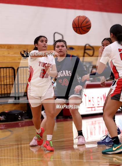 Thumbnail 3 in Sahuaro @ Tucson High Magnet School photogallery.