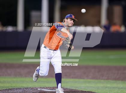 Thumbnail 1 in Hallsville vs. Wakeland (UIL 5A Regional Finals Game 2) photogallery.
