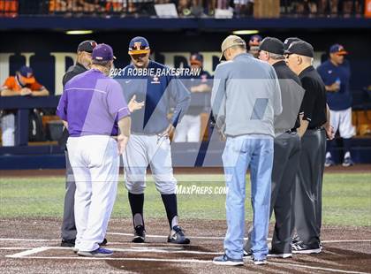 Thumbnail 1 in Hallsville vs. Wakeland (UIL 5A Regional Finals Game 2) photogallery.
