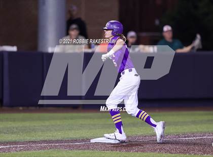 Thumbnail 1 in Hallsville vs. Wakeland (UIL 5A Regional Finals Game 2) photogallery.