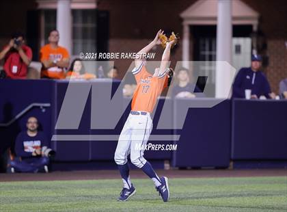 Thumbnail 1 in Hallsville vs. Wakeland (UIL 5A Regional Finals Game 2) photogallery.