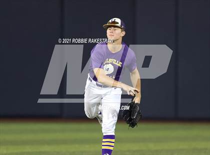 Thumbnail 2 in Hallsville vs. Wakeland (UIL 5A Regional Finals Game 2) photogallery.