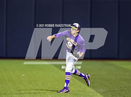 Thumbnail 3 in Hallsville vs. Wakeland (UIL 5A Regional Finals Game 2) photogallery.