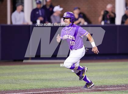 Thumbnail 2 in Hallsville vs. Wakeland (UIL 5A Regional Finals Game 2) photogallery.