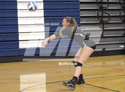Thumbnail 1 in Los Alamitos vs. Clovis West (Durango Fall Classic) photogallery.