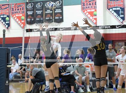 Thumbnail 1 in Los Alamitos vs. Clovis West (Durango Fall Classic) photogallery.