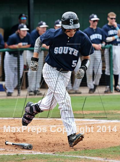 Thumbnail 2 in Sullivan South @ Knoxville Catholic (TSSAA Class AAA  Sectional Playoff) photogallery.