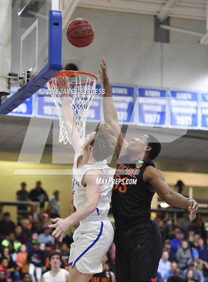 Thumbnail 1 in McCallie vs Oak Hill Academy photogallery.