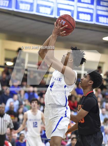 Thumbnail 3 in McCallie vs Oak Hill Academy photogallery.