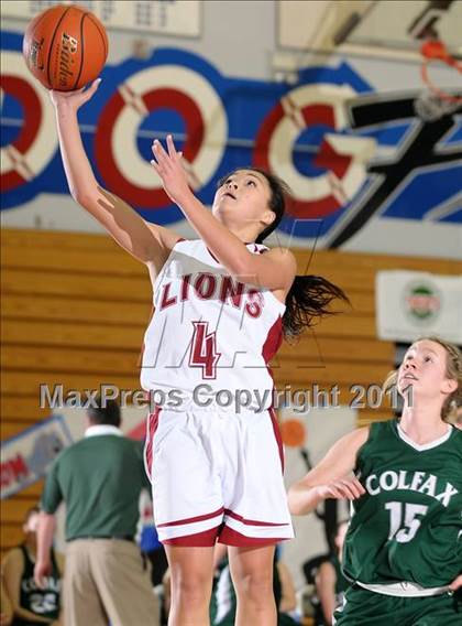 Thumbnail 3 in Colfax vs. McClatchy (Bulldog Winter Classic) photogallery.