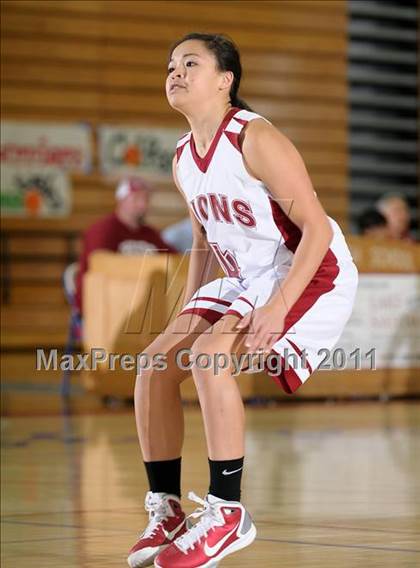 Thumbnail 3 in Colfax vs. McClatchy (Bulldog Winter Classic) photogallery.