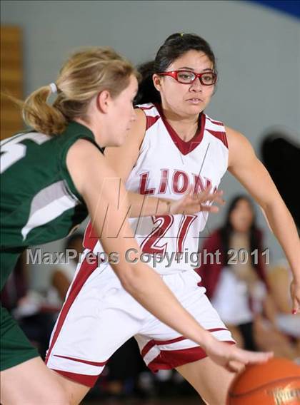 Thumbnail 2 in Colfax vs. McClatchy (Bulldog Winter Classic) photogallery.