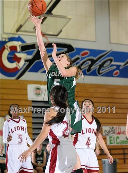 Thumbnail 2 in Colfax vs. McClatchy (Bulldog Winter Classic) photogallery.
