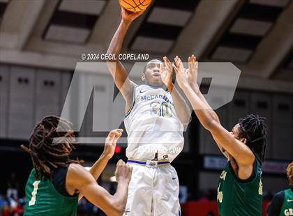 Thumbnail 2 in Grayson vs. McEachern (GHSA 7A Championship) photogallery.