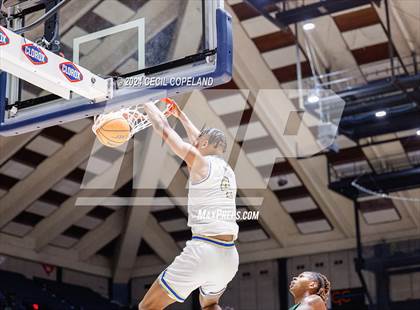 Thumbnail 1 in Grayson vs. McEachern (GHSA 7A Championship) photogallery.