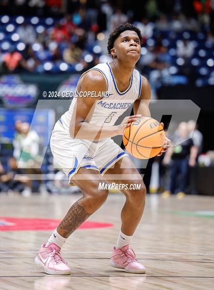 Thumbnail 1 in Grayson vs. McEachern (GHSA 7A Championship) photogallery.