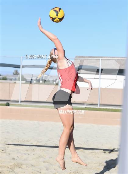 Thumbnail 1 in Salpointe Catholic vs. Chandler Prep (AIA Division II Pairs Semifinal) photogallery.