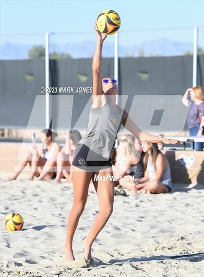 Thumbnail 3 in Salpointe Catholic vs. Chandler Prep (AIA Division II Pairs Semifinal) photogallery.